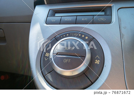 カーエアコン 76871672