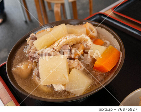 香川名物しっぽくうどん 76876927