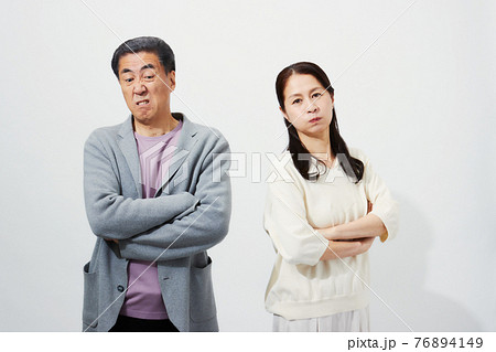 夫婦喧嘩 76894149