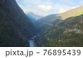 渓谷 76895439