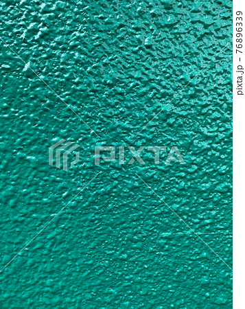 ターコイズ色の壁 76896339