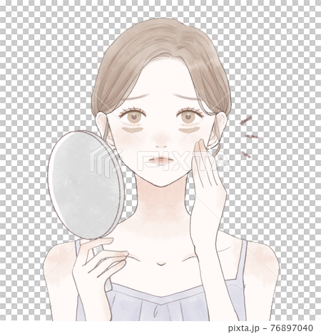 血行不良による目の下のクマに悩む女性 血行不良による目の下のクマに悩む女性 76897040