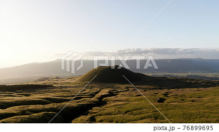 阿蘇米塚の空撮 阿蘇米塚の空撮 76899695