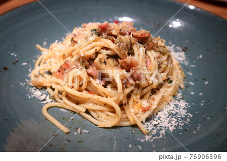 spaghetti ,cheese spaghetti or spicy spaghetti spaghetti ,cheese spaghetti or spicy spaghetti 76906396