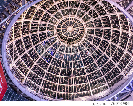 高松中央商店街：日本一のアーケード　 76910906