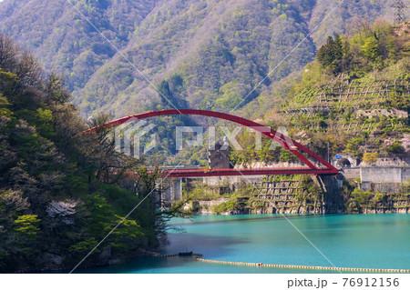 黒部峡谷鉄道で見る風景 黒部峡谷鉄道で見る風景 76912156