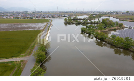 岐阜県 海津市 五三川付近からの眺め ドローン空撮 76919201