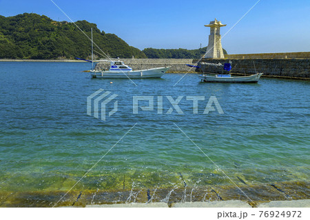 安芸灘とびしま海道の夏景色 御手洗港 安芸灘とびしま海道の夏景色 御手洗港 76924972