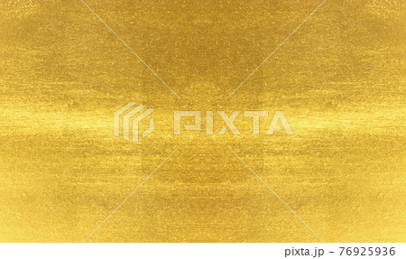 Shiny yellow leaf gold foil texture 76925936
