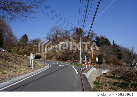 群馬県富岡市 西上州神成山九連峰ハイキングコースの登山口近くにある宮崎公園付近 群馬県富岡市 西上州神成山九連峰ハイキングコースの登山口近くにある宮崎公園付近 76926961