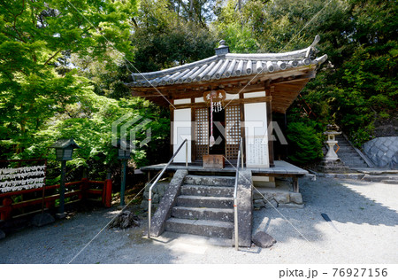 根来寺　春日堂　和歌山県岩出市 76927156