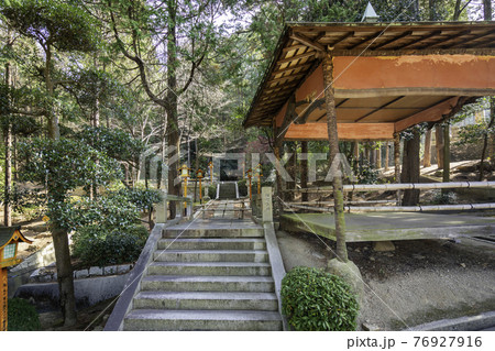 明王院　境内　岡山県浅口市 76927916