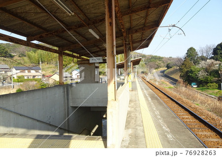 名鉄 蒲郡線 こどもの国駅プラットホーム 名鉄 蒲郡線 こどもの国駅プラットホーム 76928263