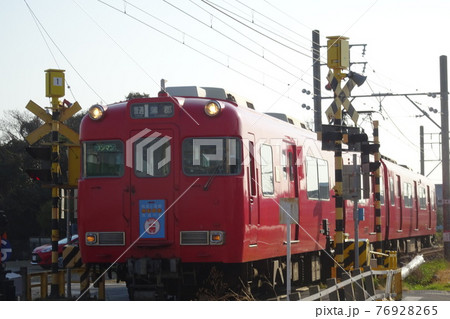 名鉄 蒲郡線 西浦駅に停車する列車 名鉄 蒲郡線 西浦駅に停車する列車 76928265