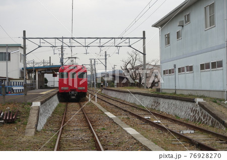 名鉄　蒲郡線　蒲郡線ホーム 76928270