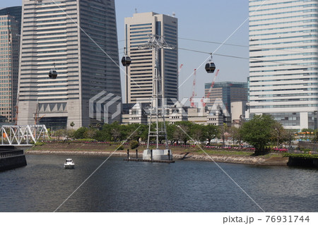 ロープウェイとみなとみらい　横浜市　神奈川県 76931744
