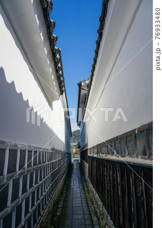江戸時代にタイムスリップしたような 旧山陽道矢掛宿の伝統的町並み/家並(大高草小路) 江戸時代にタイムスリップしたような 旧山陽道矢掛宿の伝統的町並み/家並(大高草小路) 76933480