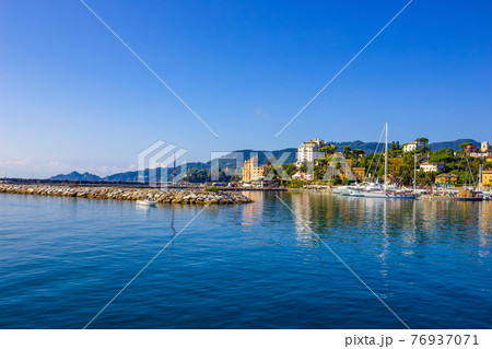 Santa Margherita Ligure, Liguria Italia - watching the coast from the sea. 76937071