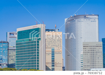 東京の都市風景 築地大橋から汐留方面のビル群 東京の都市風景 築地大橋から汐留方面のビル群 76938732