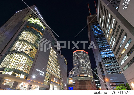 【大阪府】大阪 梅田の夜景 JR大阪駅 【大阪府】大阪 梅田の夜景 JR大阪駅 76941626