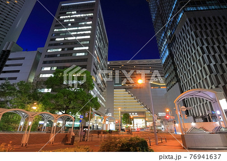 【大阪府】大阪　梅田の夜景　JR大阪駅 76941637
