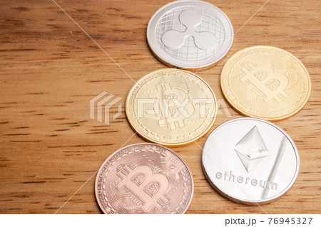 仮想通貨のイメージ 仮想通貨のイメージ 76945327