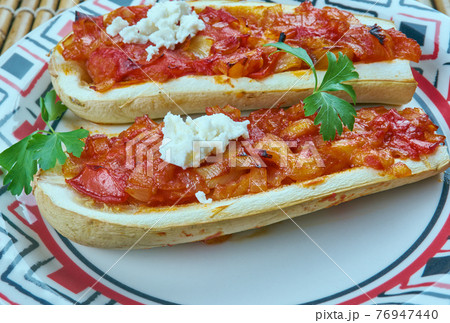 Firinda kabak dolmasi 76947440