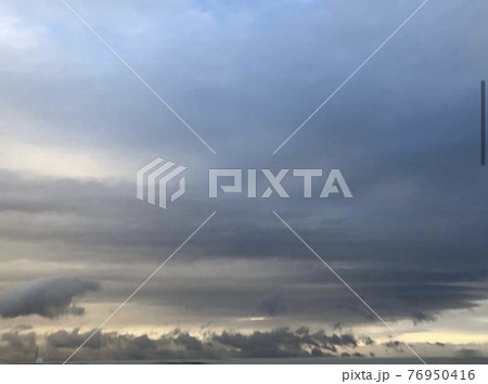曇り空 76950416