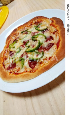 ピザ ピザ 76953290