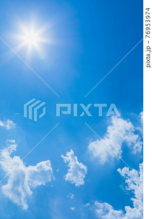 真夏の太陽 76953974