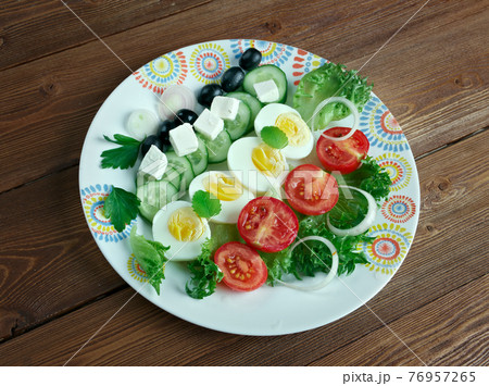 salade composee du soleil 76957265