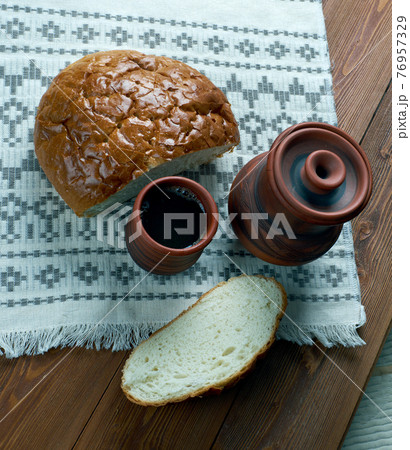 Russian honey drink water 76957329