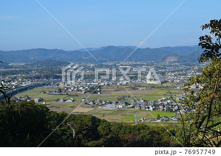 唐沢山城　鏡石からの景色 76957749