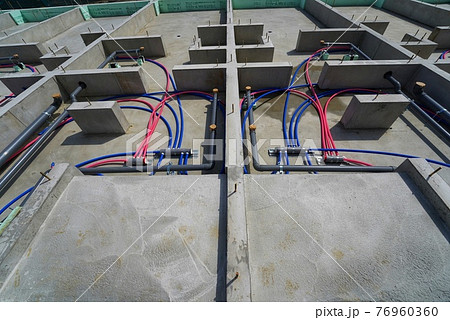 新築ワンルームマンションの水道工事 76960360