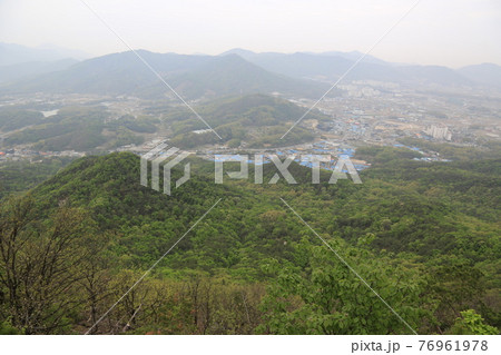 山 風景 韓国 76961978