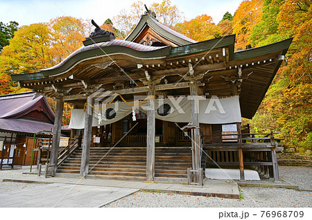 戸隠神社中社 拝殿 長野市戸隠 戸隠神社中社 拝殿 長野市戸隠 76968709