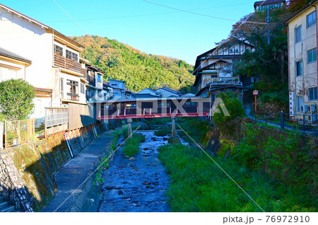 湯村温泉 春来川の風景 新温泉町 湯村温泉 春来川の風景 新温泉町 76972910