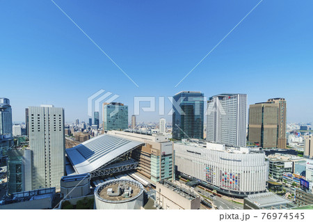 大阪駅周辺の風景【大阪都市風景】 76974545
