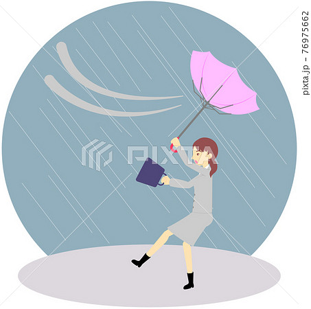 風に飛ばされそうなオフィスワーカー(女性) 風に飛ばされそうなオフィスワーカー(女性) 76975662