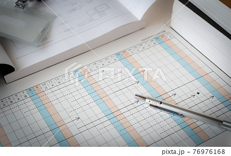 報告書作成　マニュアル作成　書類作成　記録　運用ガイド　仕事　ビジネス 76976168