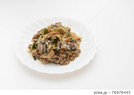 プルコギ風 肉野菜炒め 76976445