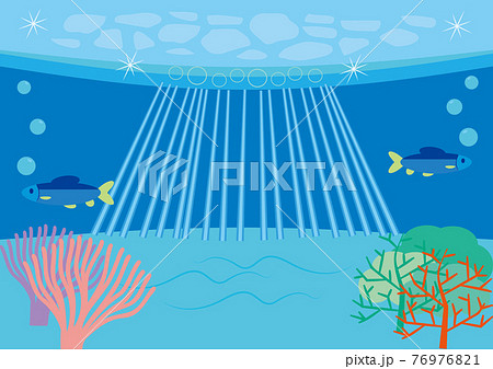 光の差し込む海底を泳ぐ魚とサンゴと海草 背景壁紙のイラスト素材