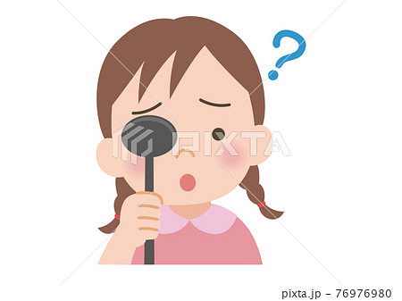 視力検査でよく見えない女の子のイラスト 76976980