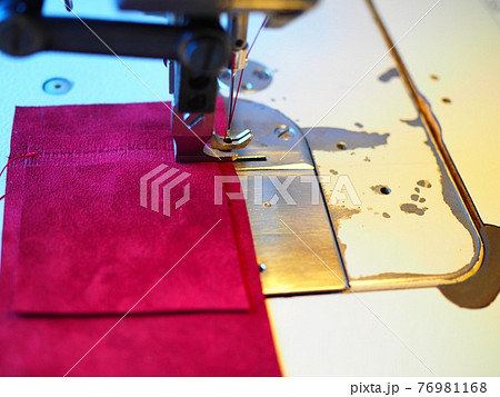 レザークラフト コインケース 工業用ミシン 裁縫 レザークラフト コインケース 工業用ミシン 裁縫 76981168