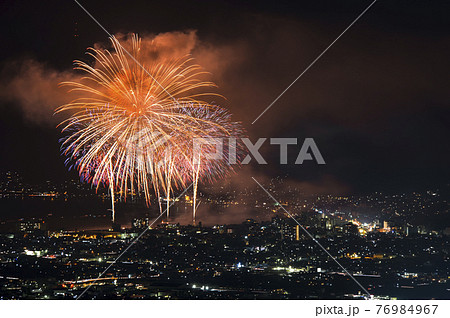 長野県 諏訪湖の花火大会の写真素材