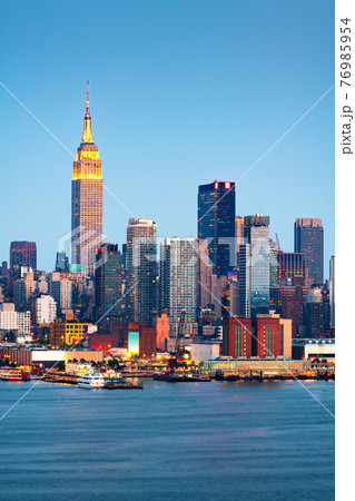 New York, New York, USA Midtown Manhattan skyline on the Hudson River New York, New York, USA Midtown Manhattan skyline on the Hudson River 76985954