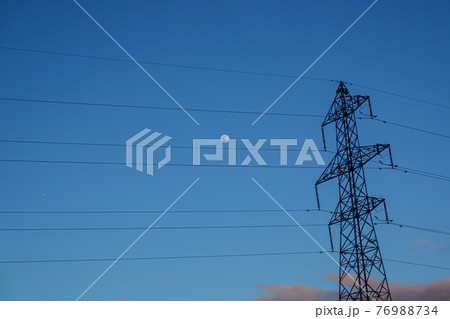 月と鉄塔 76988734