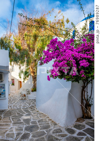 Picturesque Naousa town street on Paros island, Greece 76989287