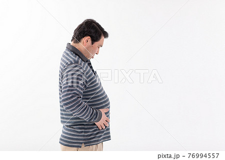 ミドル男性　ダイエット　メタボ 76994557