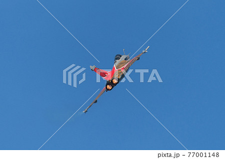 フランス空軍ラファールCタイガー塗装機急上昇 77001148